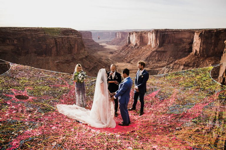 Marriage done at 120 meters high will take your breath away 5a65abd925d4c 880 1