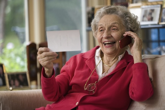 12 Reasons You Should Get Your Grandma a Smartphone 3